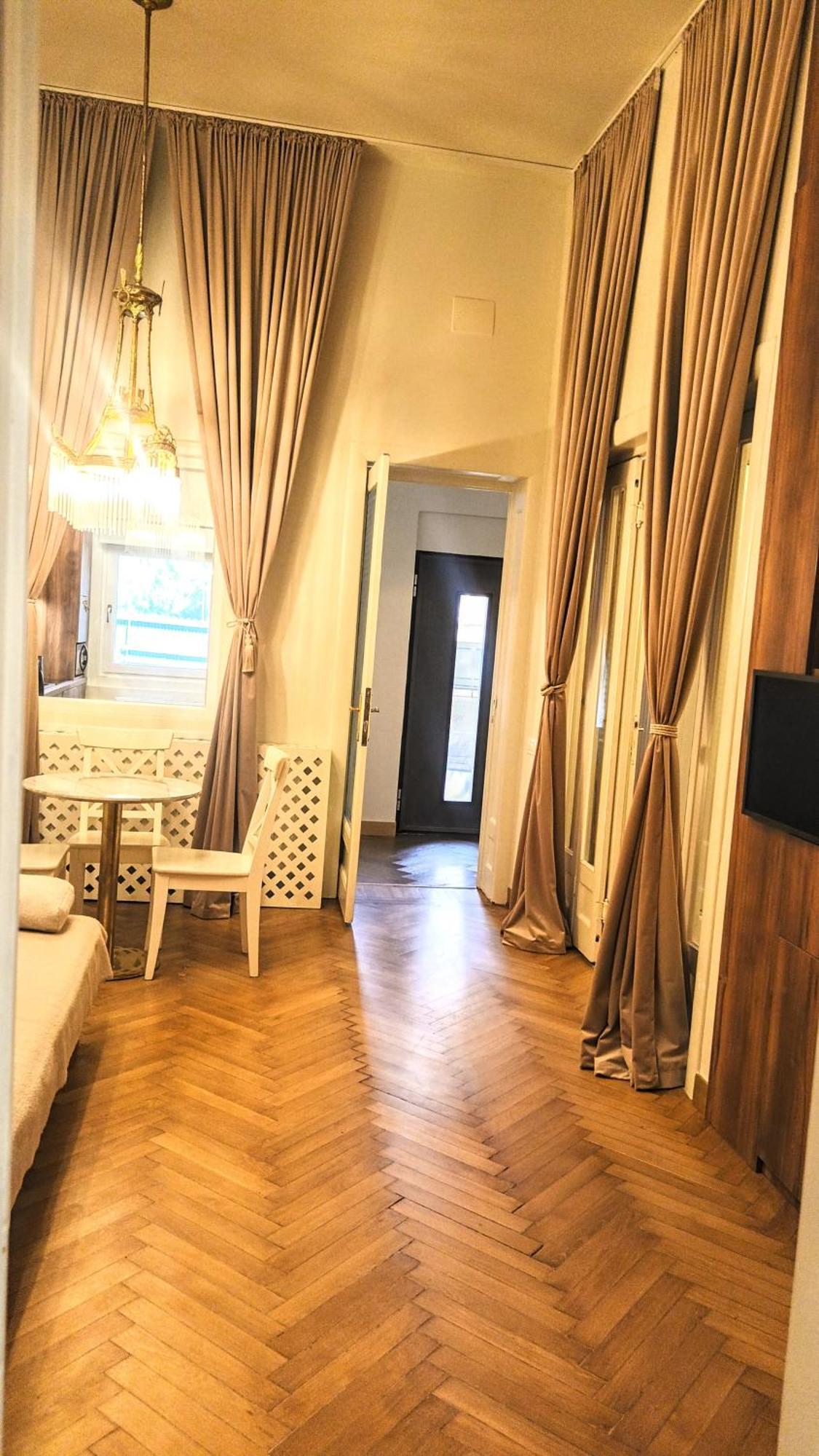 Littlehouse- Entire Property For Maximum 4 People Villa Bucharest Luaran gambar